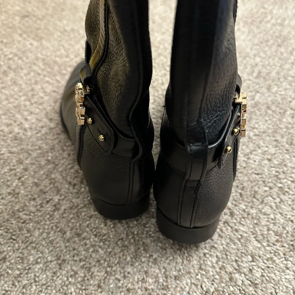 Tory Burch black leather boots - Picture 3 of 5